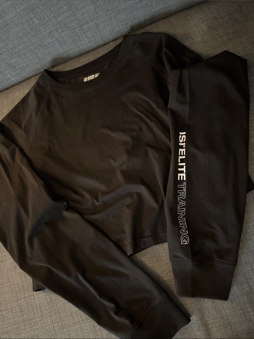 Black Long Sleeve ISI elite training Crop long sleeve shirt with Sleeve Logo